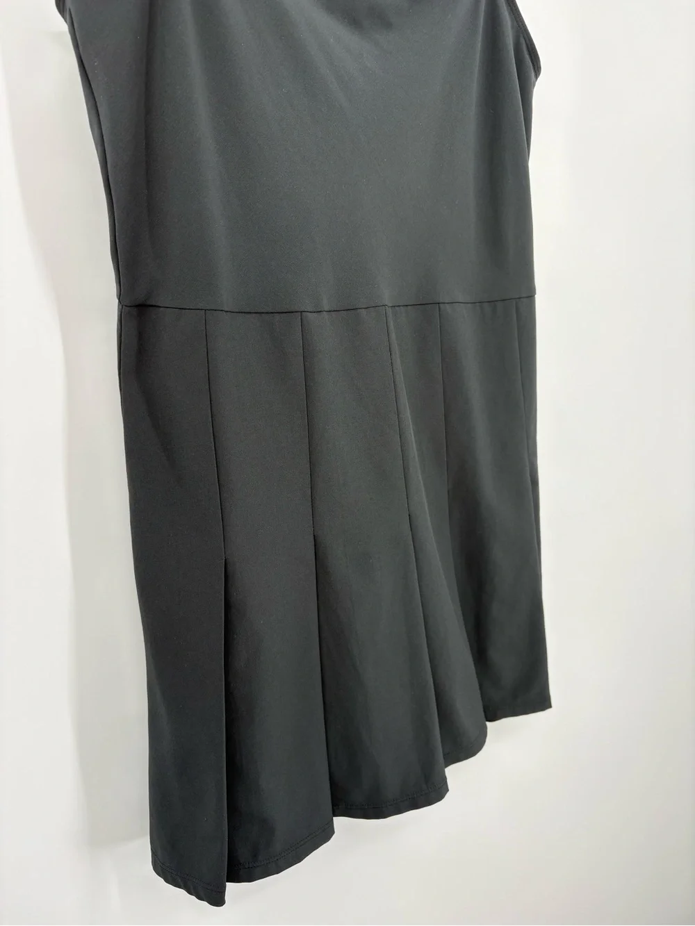 Abercrombie & Fitch Traveler Pleated Tennis Dress Black Active Mini M - Picture 8 of 12